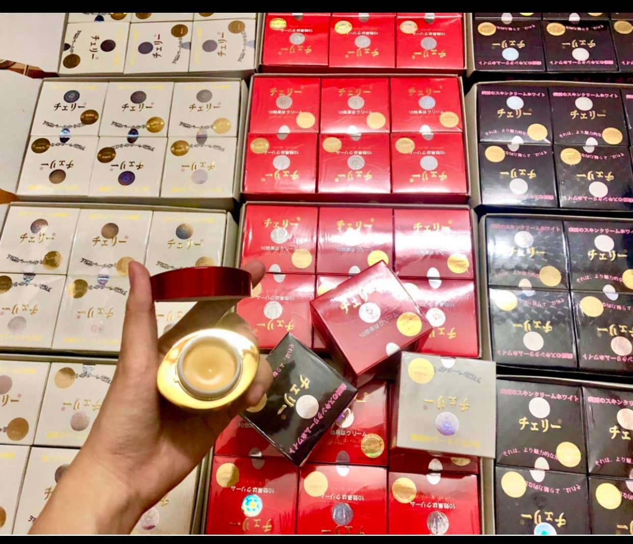 Kem Trắng Da Hoa Anh Đào Hàng Chính Hãng 